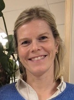 Anne Karin Hammer2.jpg